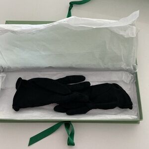 Cornelia James gloves Classic Black Accessories